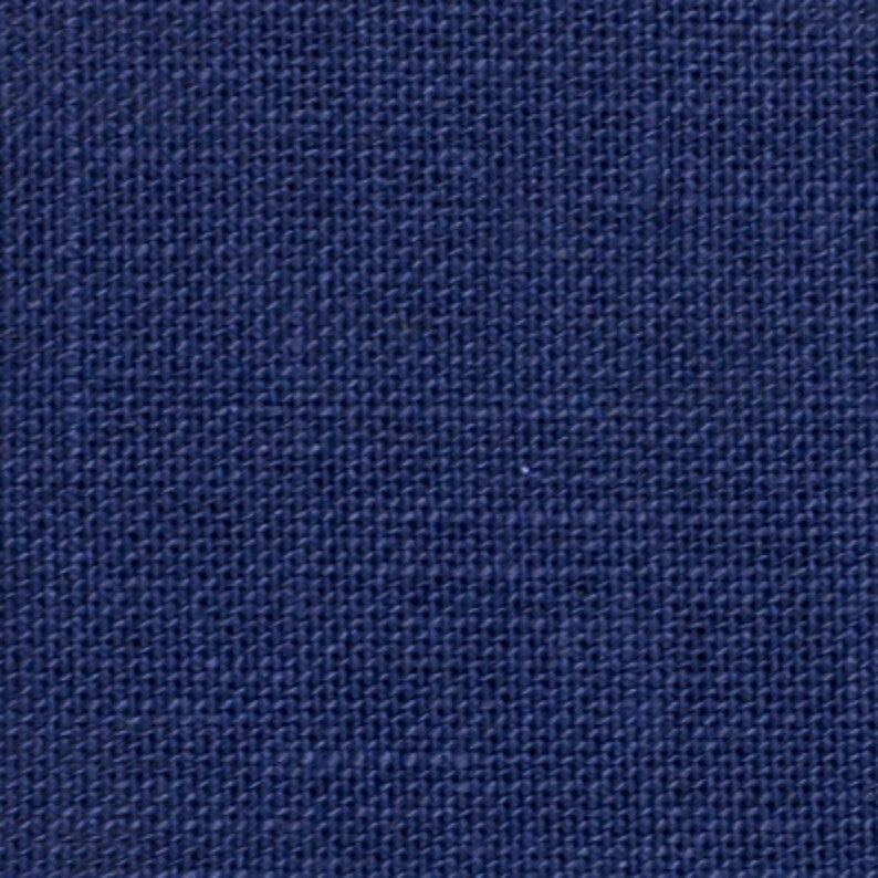 Zweigart - lin belfast 32 count - navy - 3609/589- 19 x 27 pouces