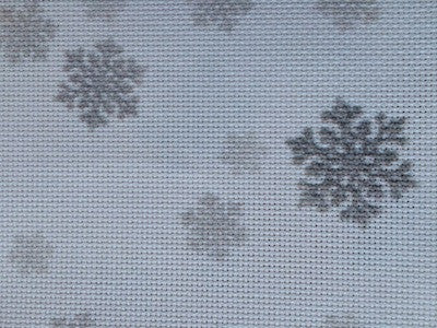 Aida 18 count imprimée - flocons argent