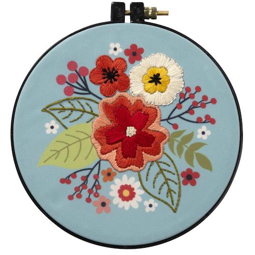 Kit broderie traditionnelle - Floral bouquet